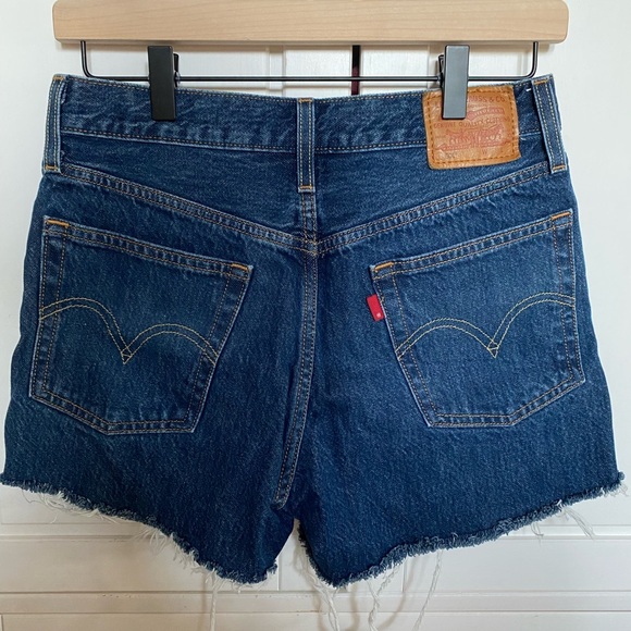 501 Short - Picture 6 of 8